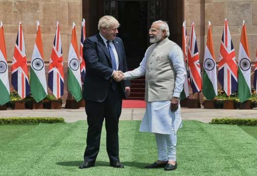 UK to offer India 'know-how' in building fighter jets, will give boost to 'Make in India' initiative