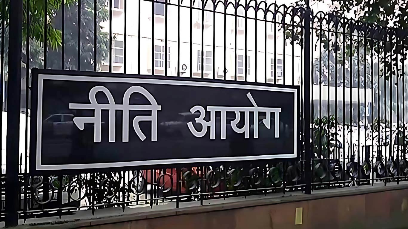 NITI Aayog Advocates for Easing Chinese FDI Restrictions to Boost Manufacturing