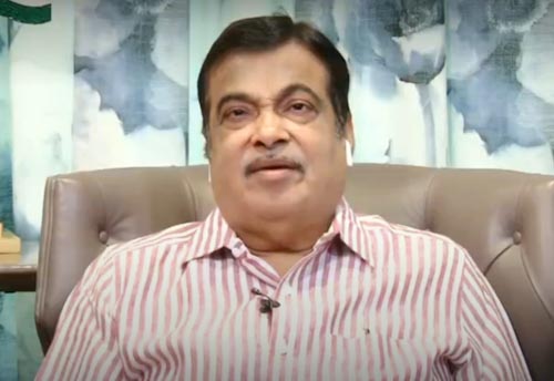 Adopt integrated approach to overcome the crisis: Gadkari to MSMEs