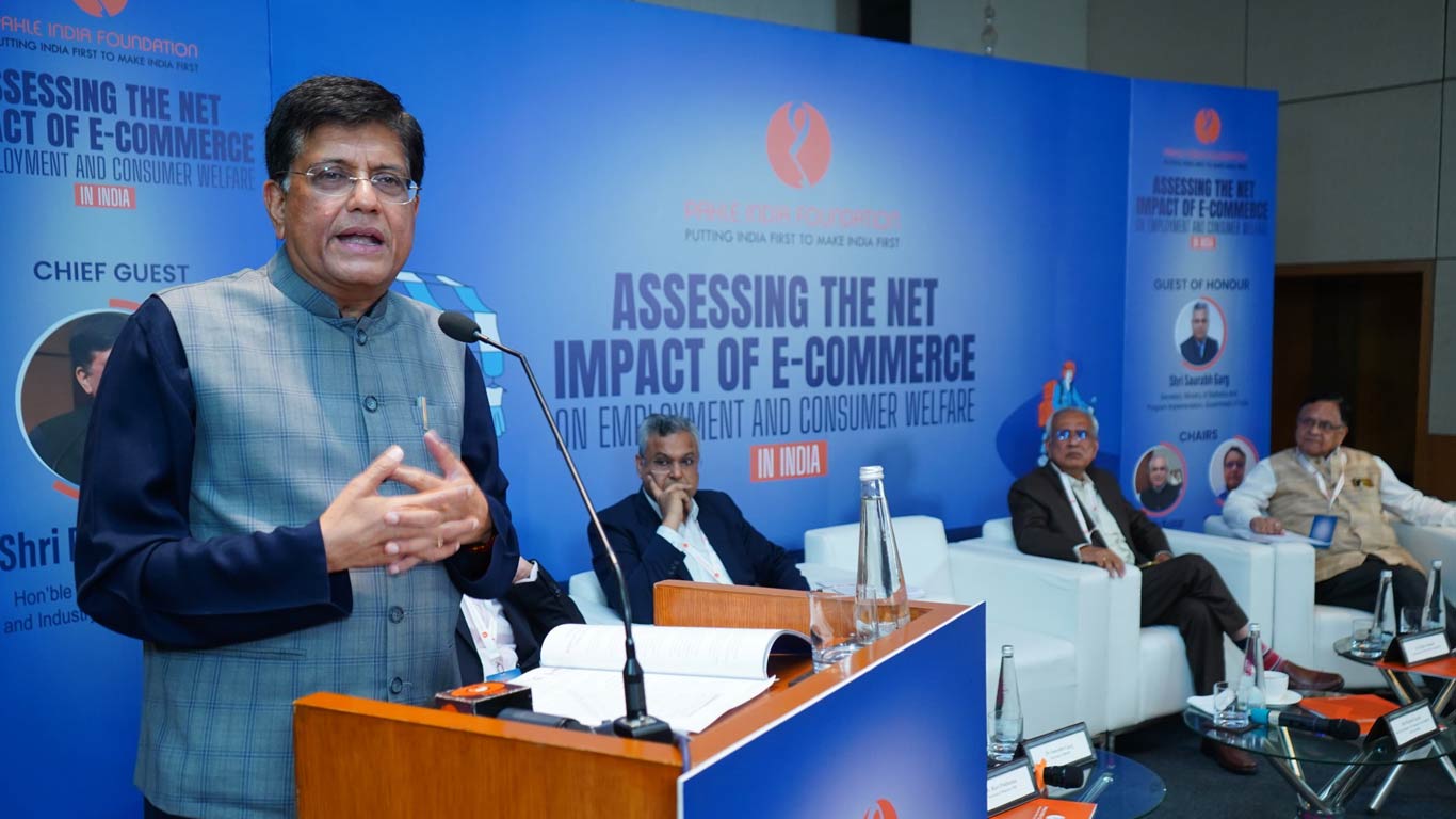 Piyush Goyal Calls for Balanced E-Commerce Growth Protecting India's Small Retailers Amid Digital Expansion