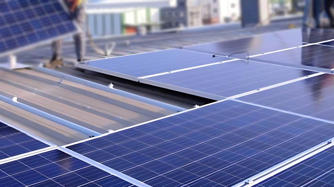 Grid Rooftop Solar Commercial Connections Gain Traction In Punjab; Capacity Rise To 43 MW